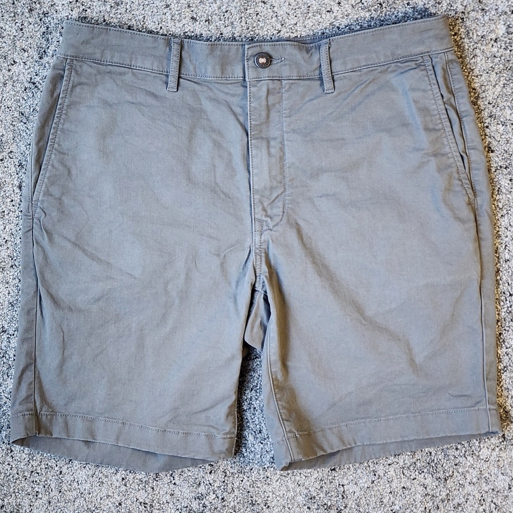 Flint & Tinder Shorts Mens Sz 32 Gray 365 Chino Flex Stretch Twill Outdoor Hike
